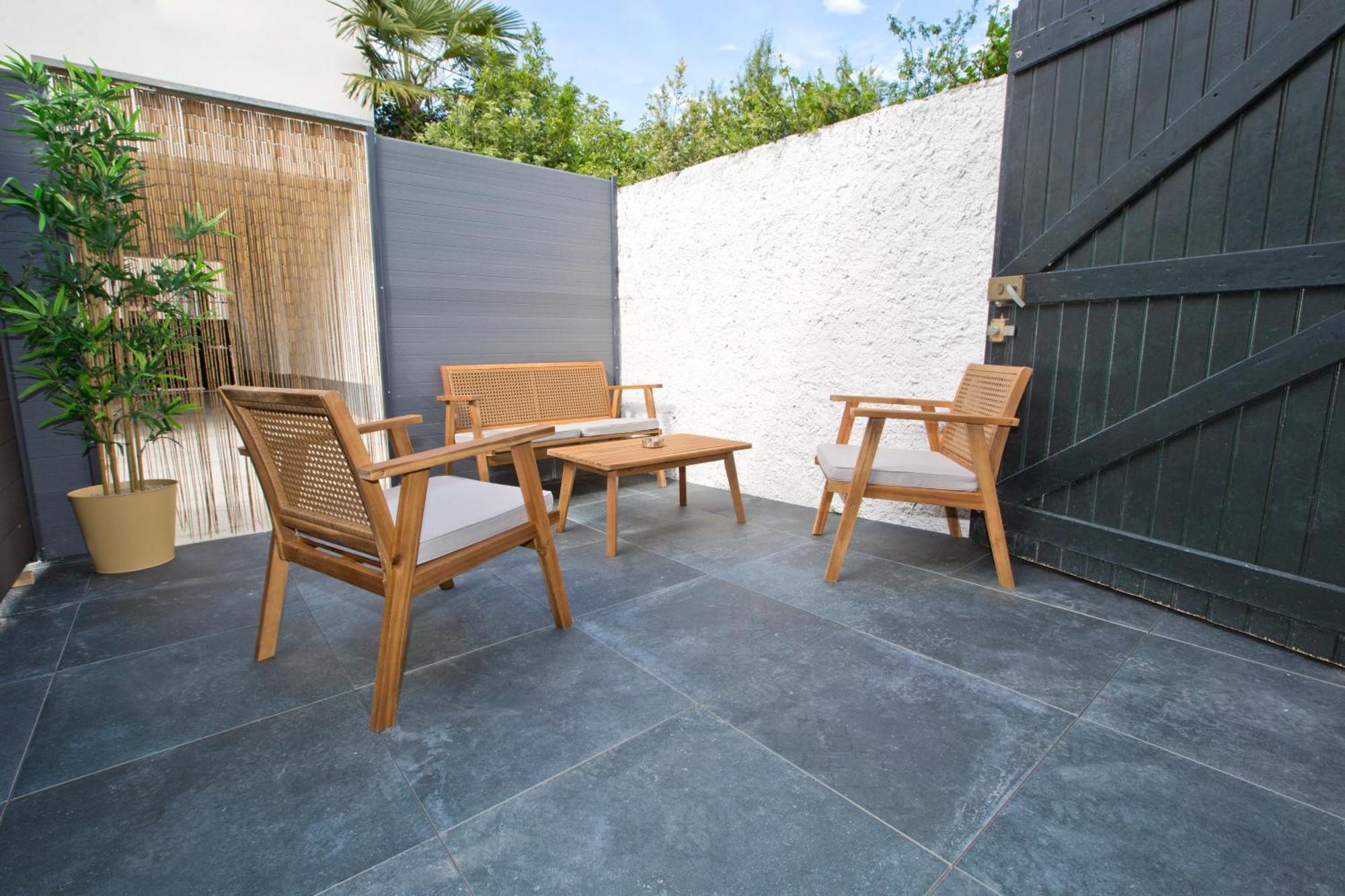 Montsejour - Magnifique T2 Avec Filet Suspendu Tarbes Exterior foto